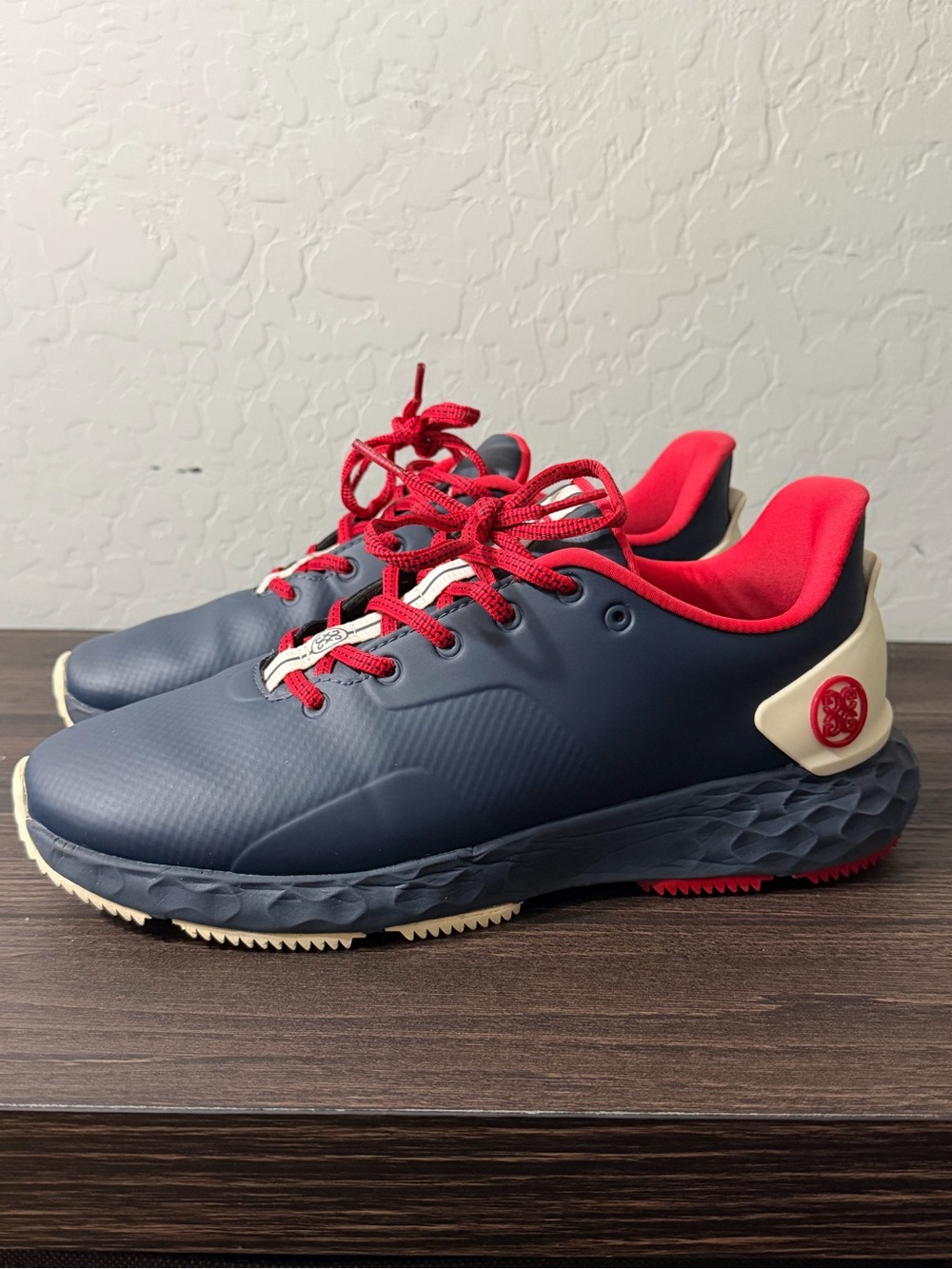 G/FORE MG4+ spikeless golf shoes
